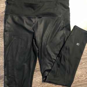 Gap Fit faux leather workout legging spandex
